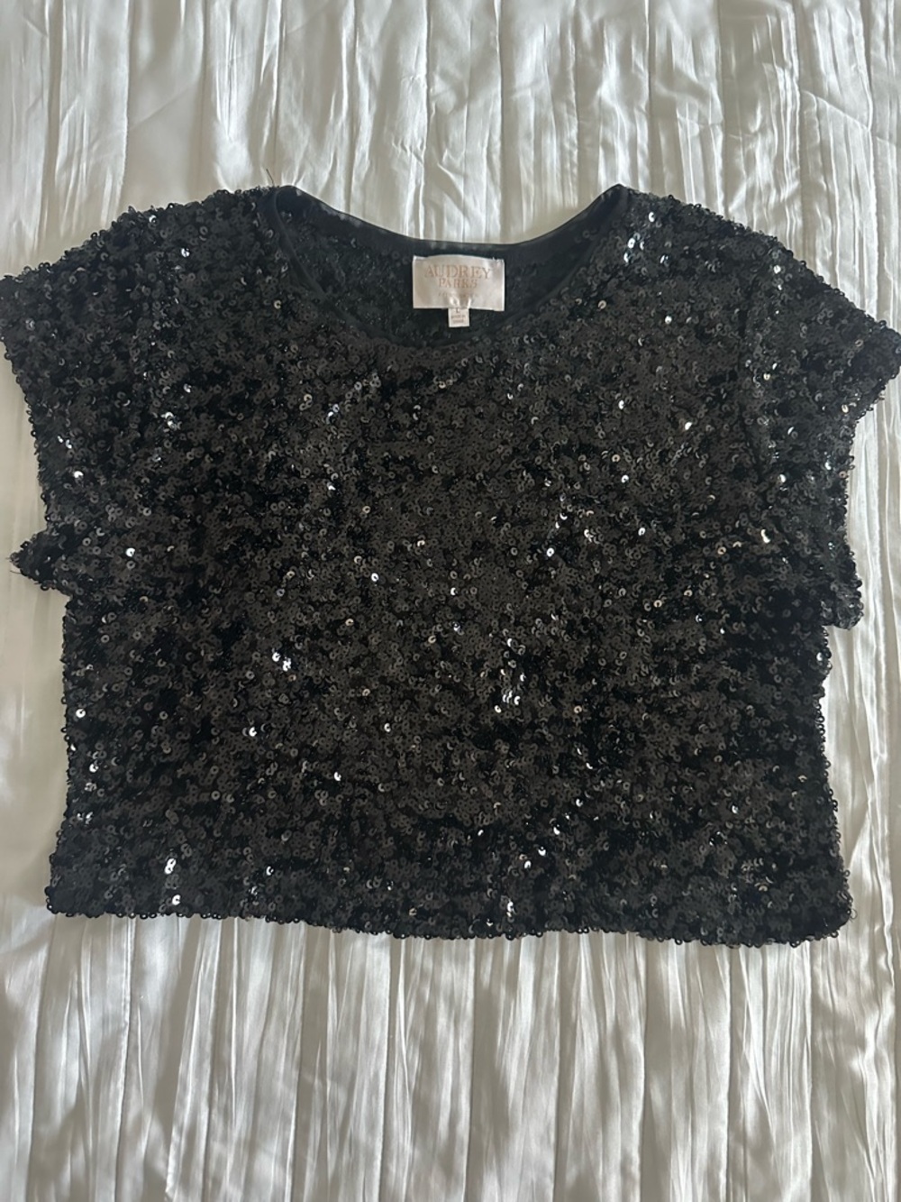 audrey parks Francesca’s Black Sequin Crop Top with Short Sleeves